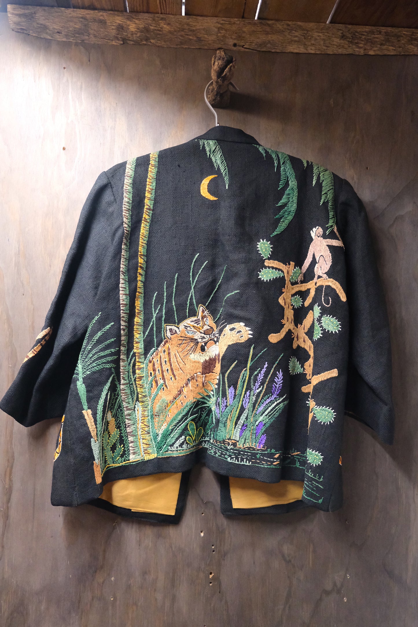 Vintage embroidery jacket S/M