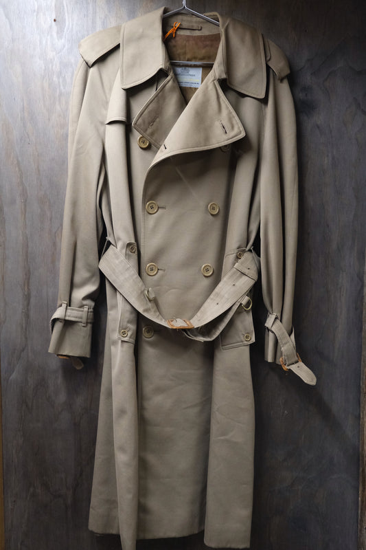 Vintage Acquascutum Trench coat M