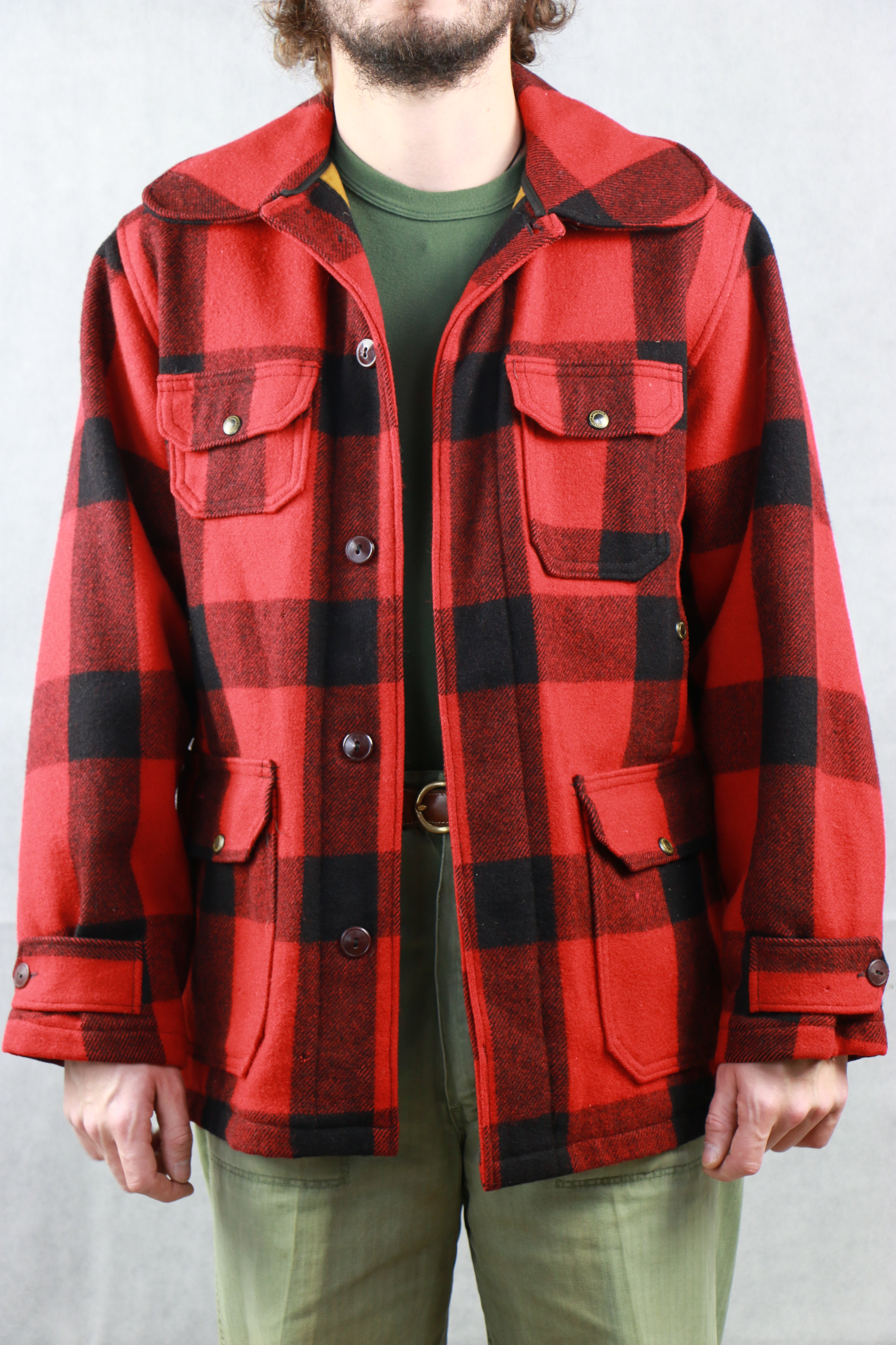 Woolrich red plaid hot sale hunting jacket