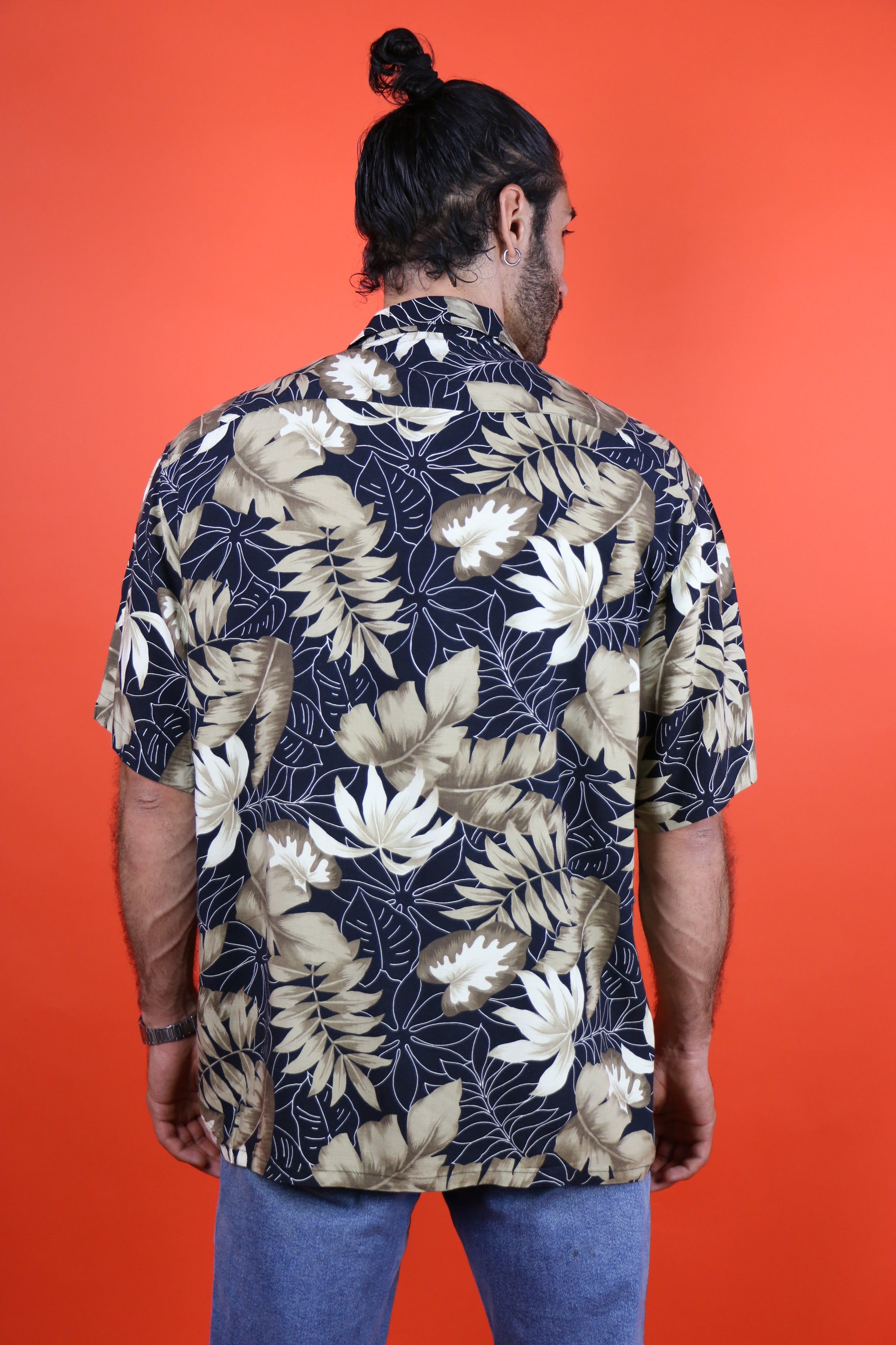 Camicia hot sale hawaiana nera