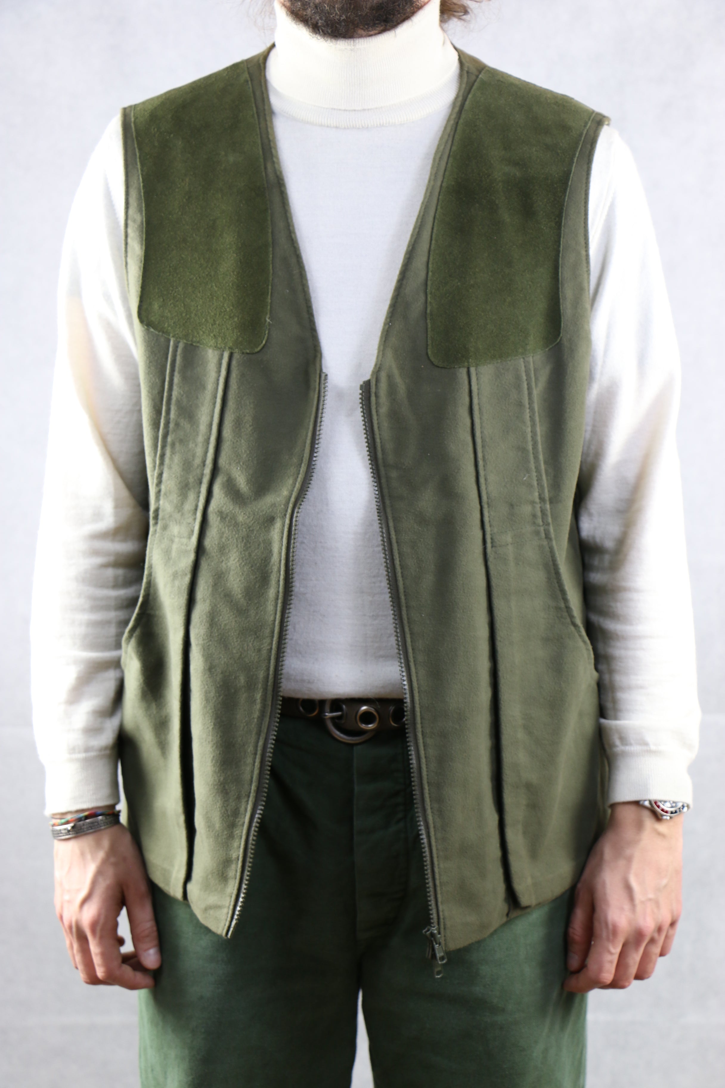 Barbour clay hot sale shooting vest