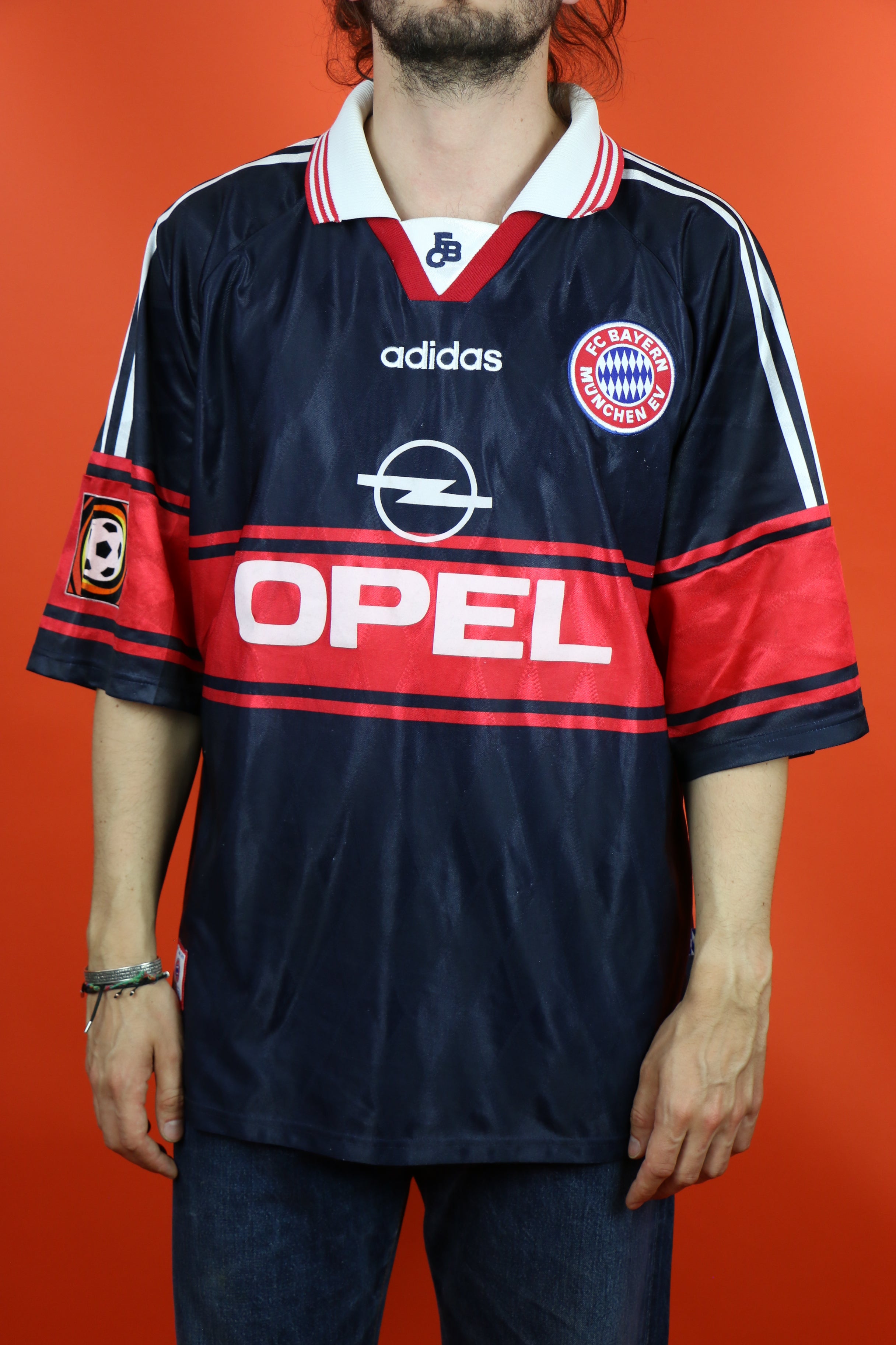 Retro bayern cheap munich shirt